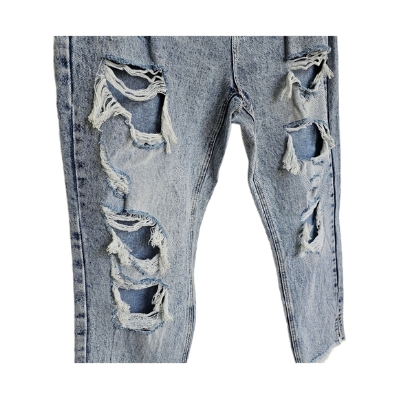 KanCan distressed acid wash relaxed fit denim jeans NWT - Picture 6 of 15